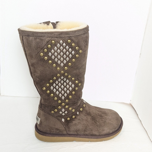 UGG Avondale suede and shearling boots - Picture 8 of 16